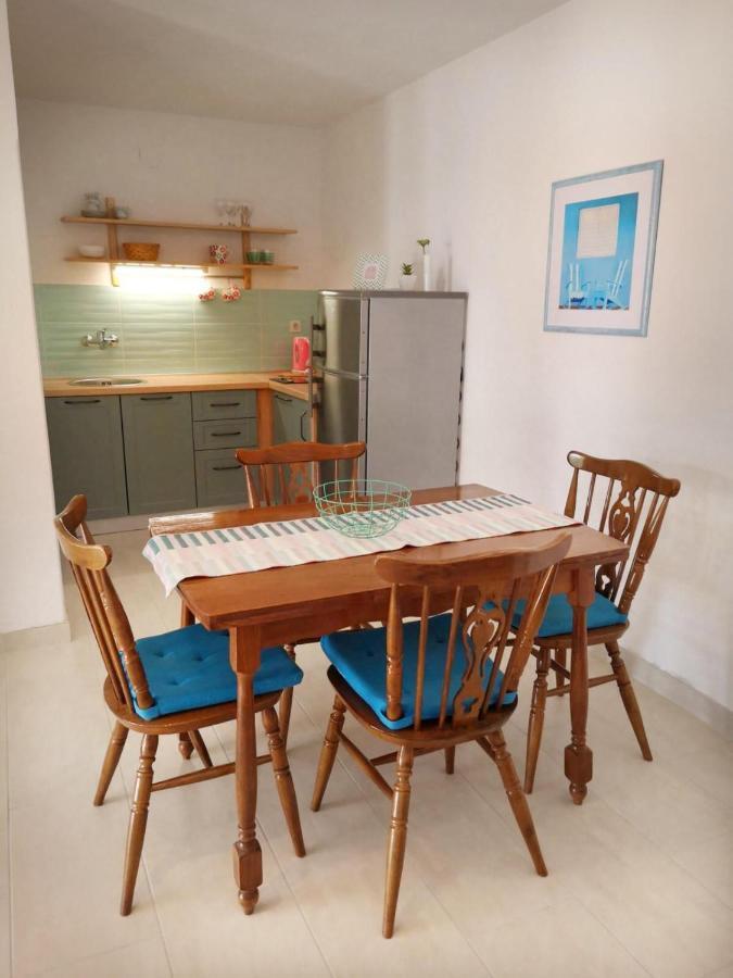 בול Apartments Pina מראה חיצוני תמונה